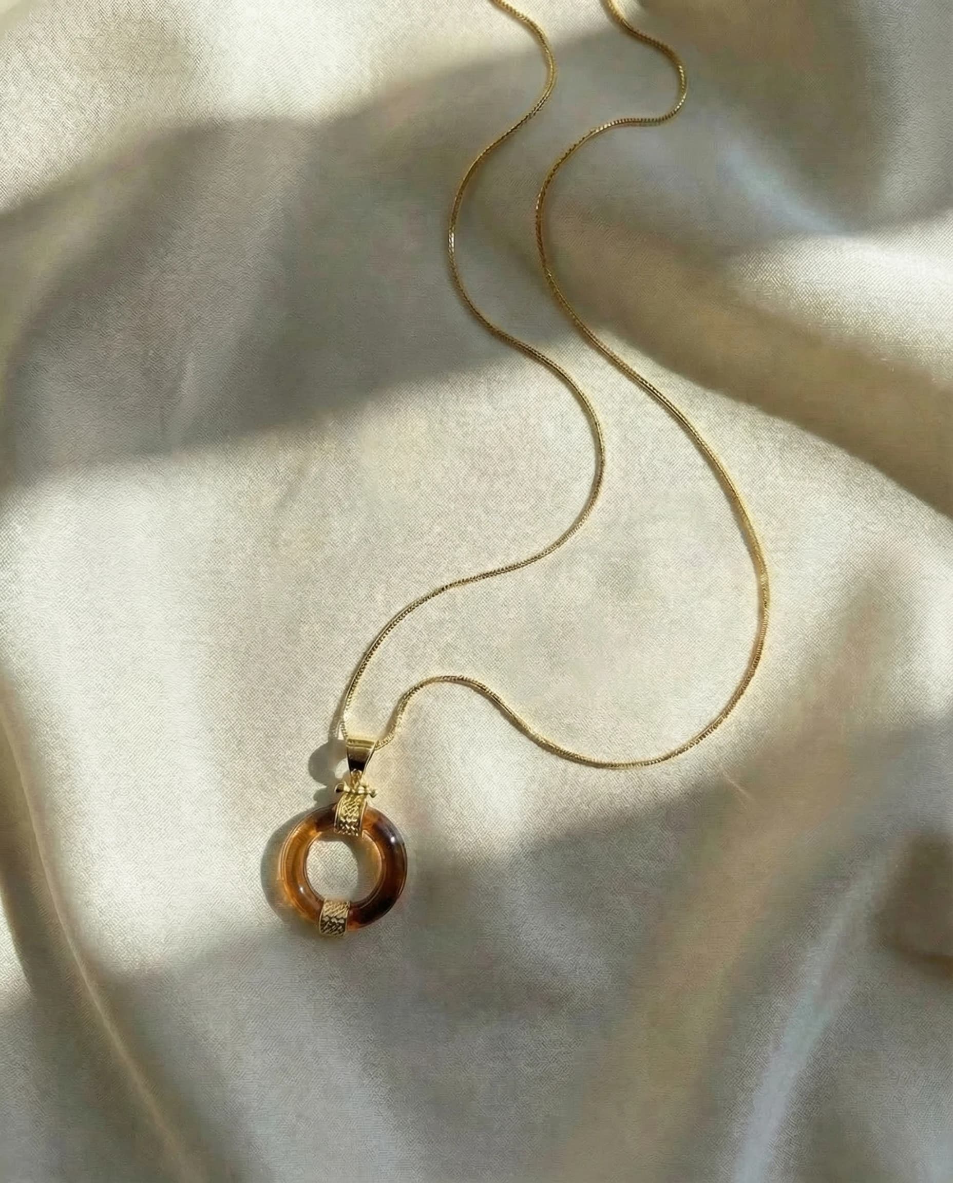 Collar Órbita - Ámbar naranja
