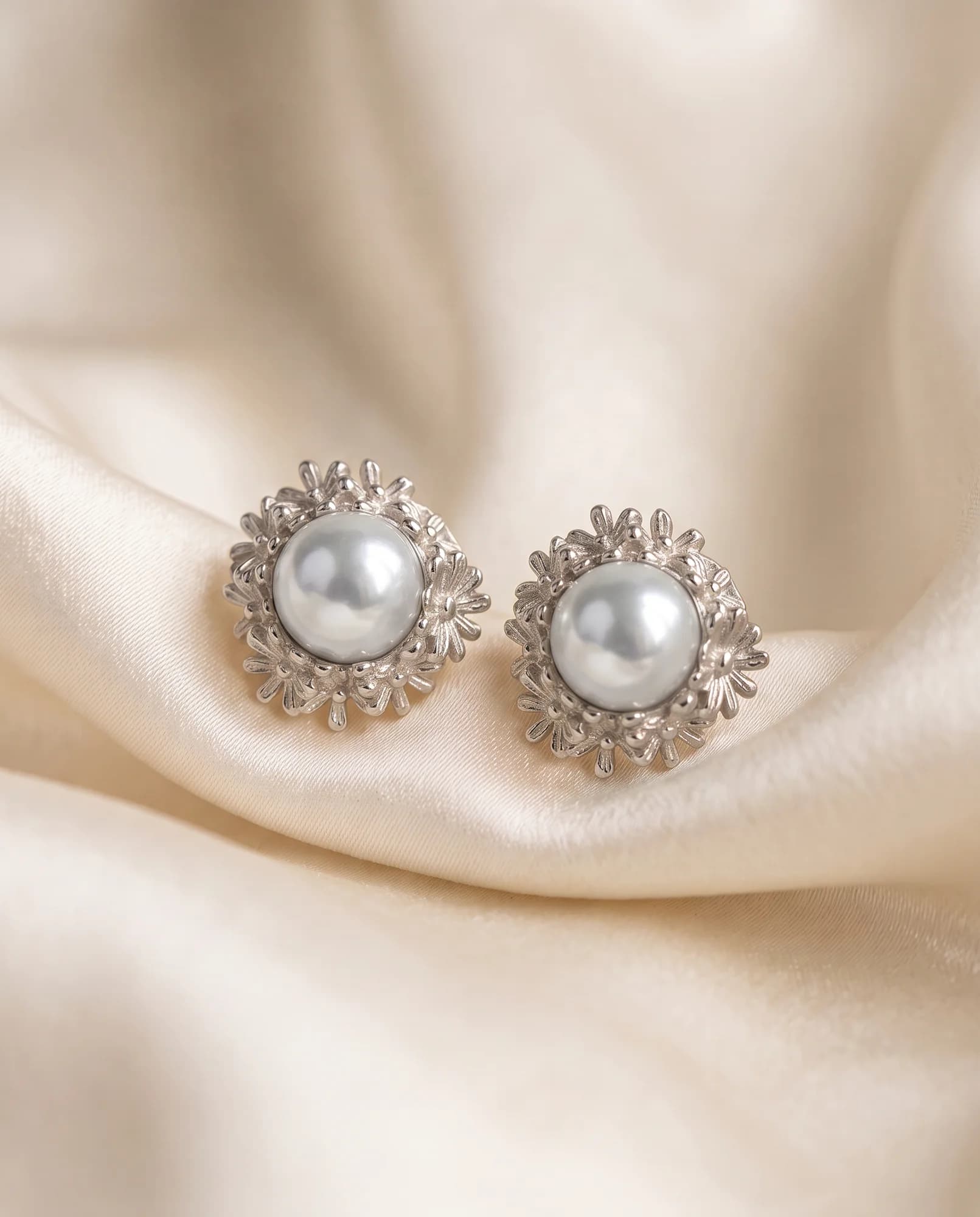 Pendientes Margarita Mini, Oro blanco