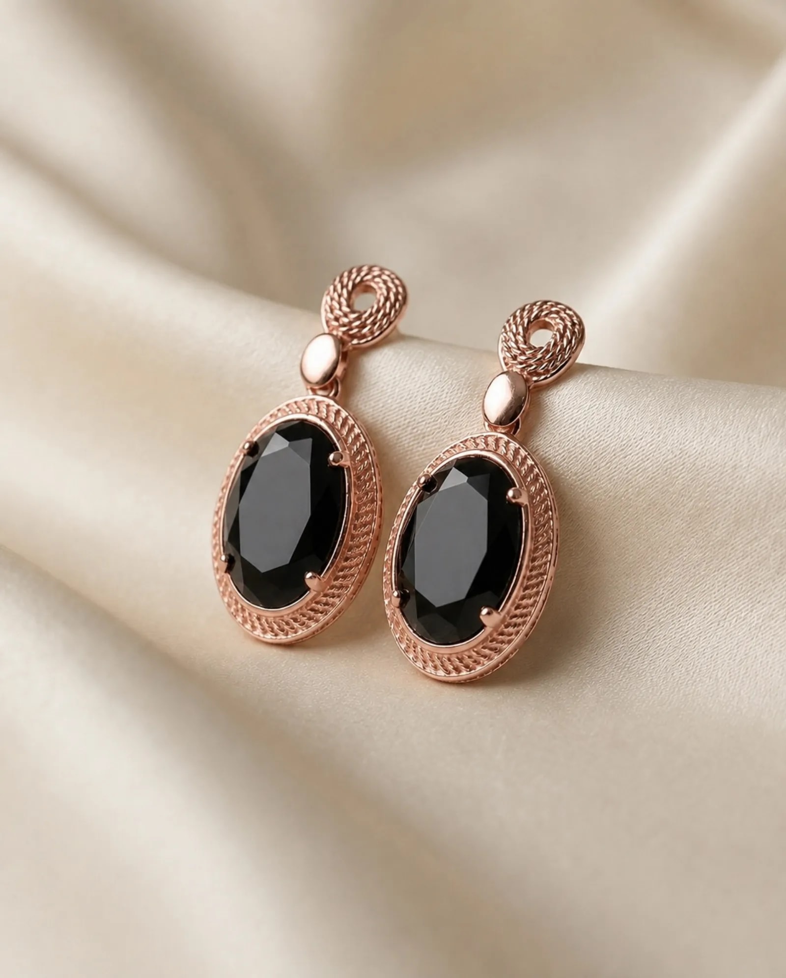 Pendientes Etruria - Ónix negro, Colección Etruria · vista 2