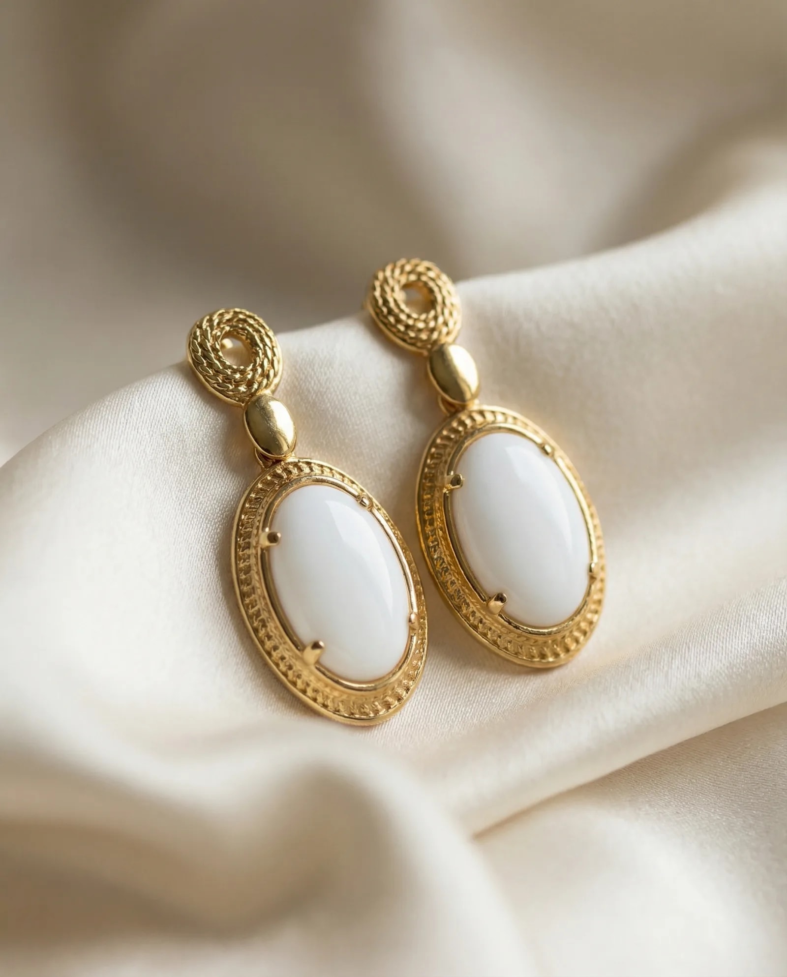 Pendientes Etruria - Piedra blanca, Colección Etruria · vista 1