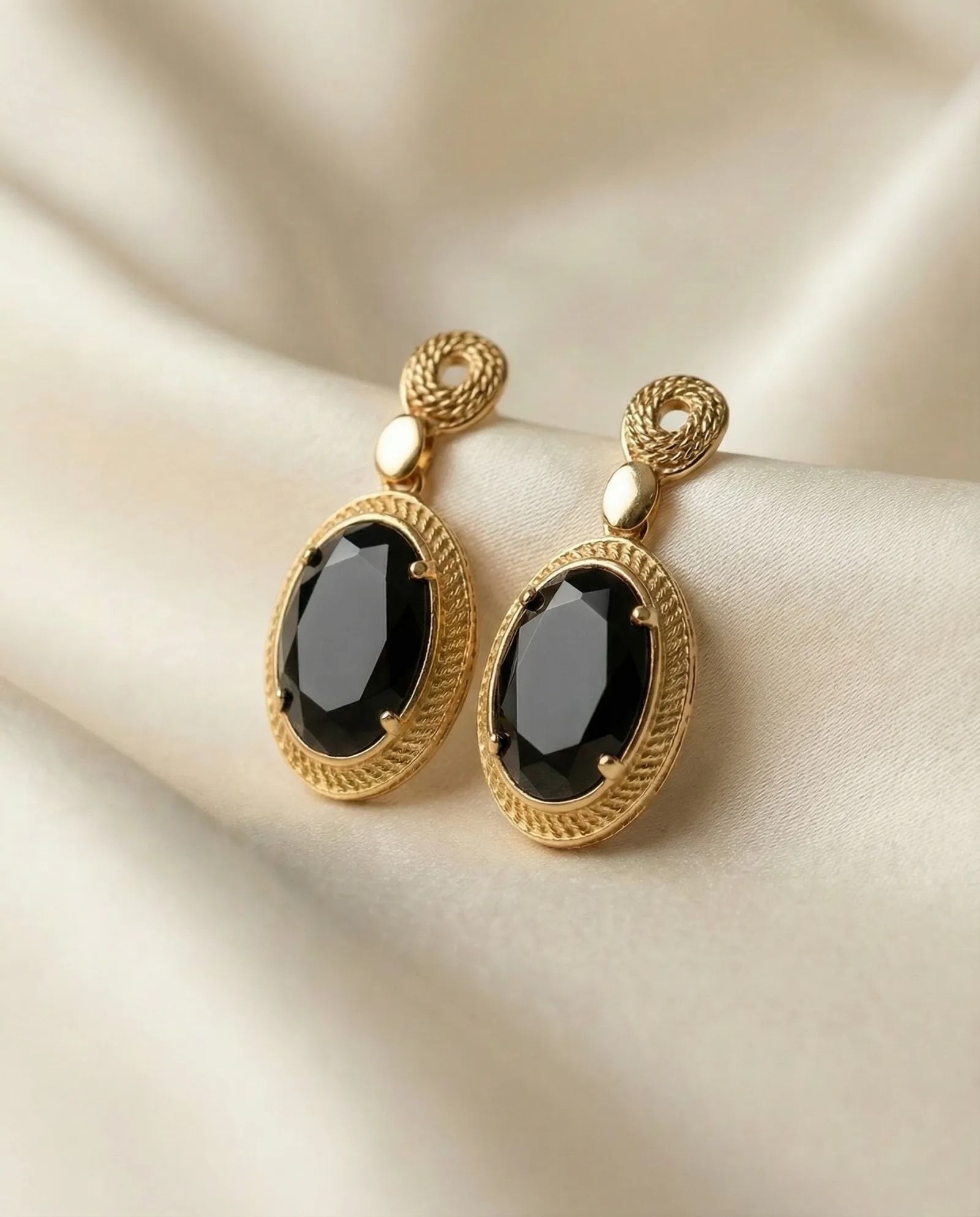 Pendientes Etruria - Ónix negro, Colección Etruria · vista 1