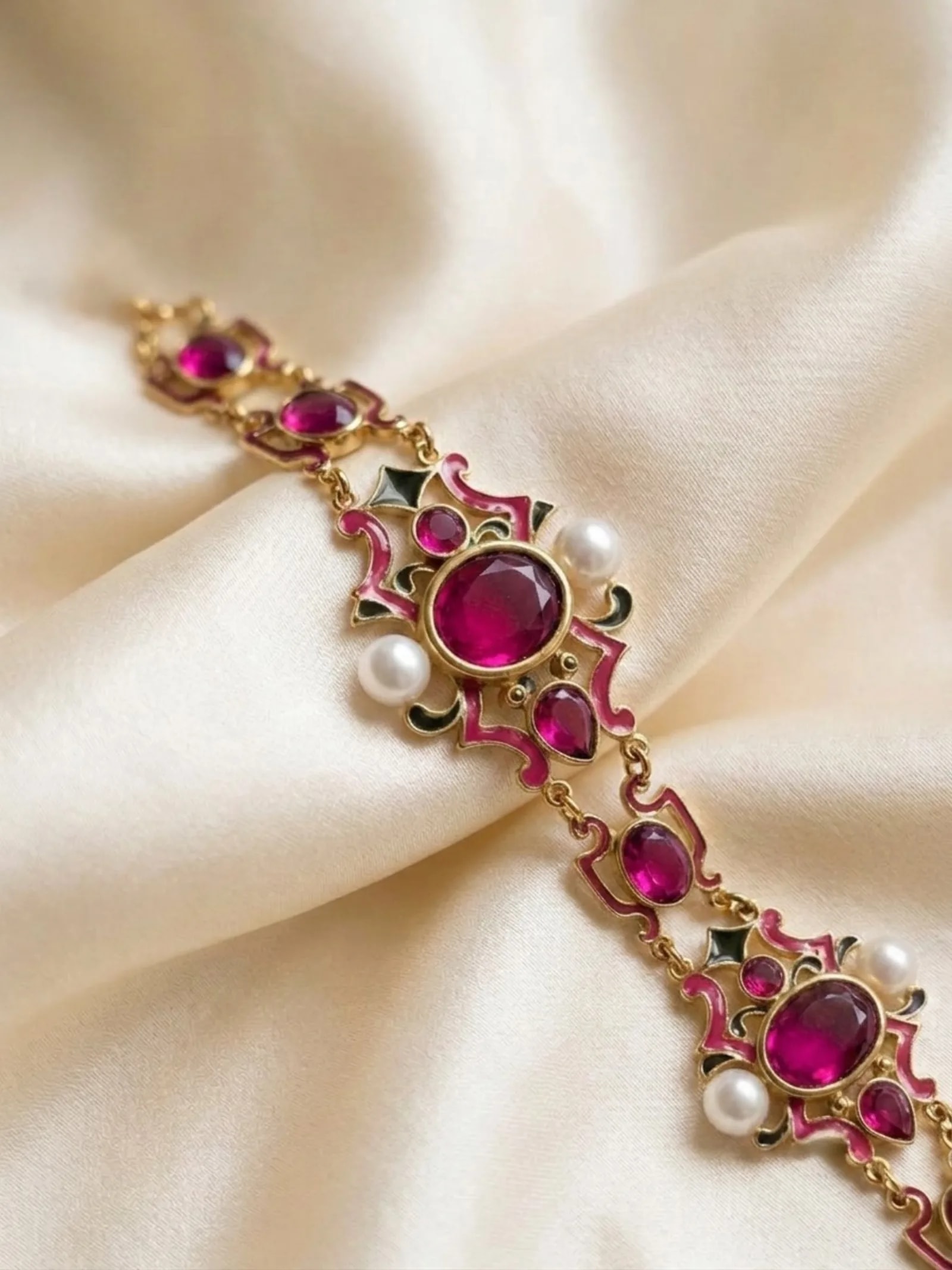 Pulsera Reina, Colección Imperia · vista 2