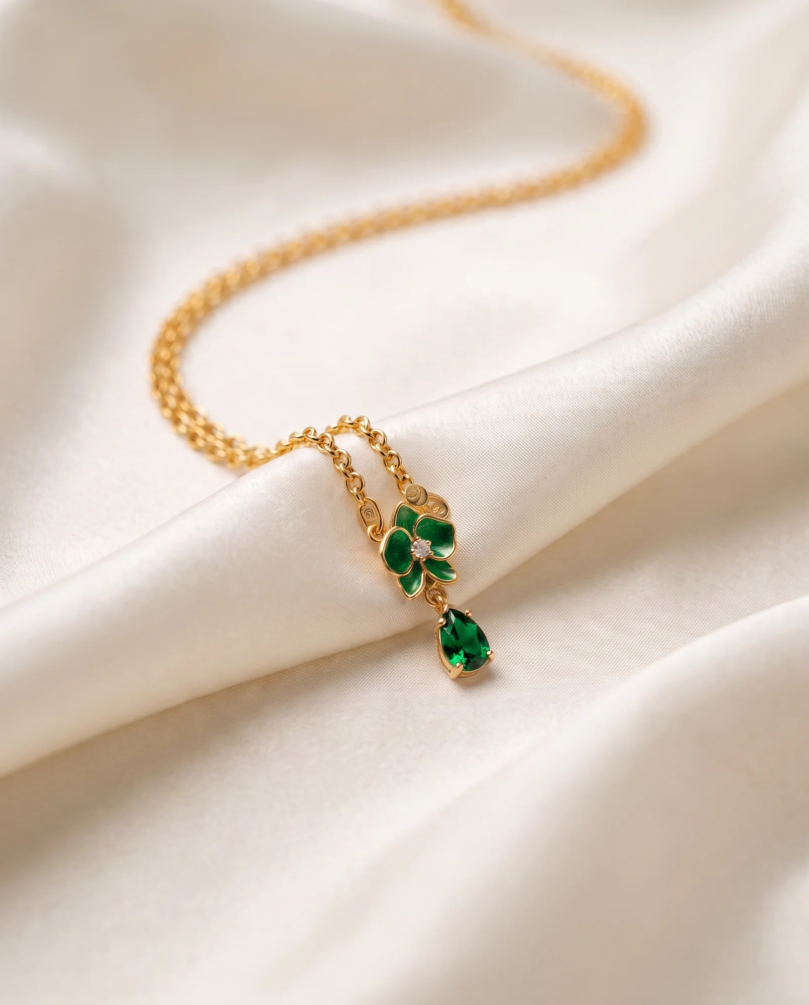Collar Orquídea, Colección Orquídea · vista 1