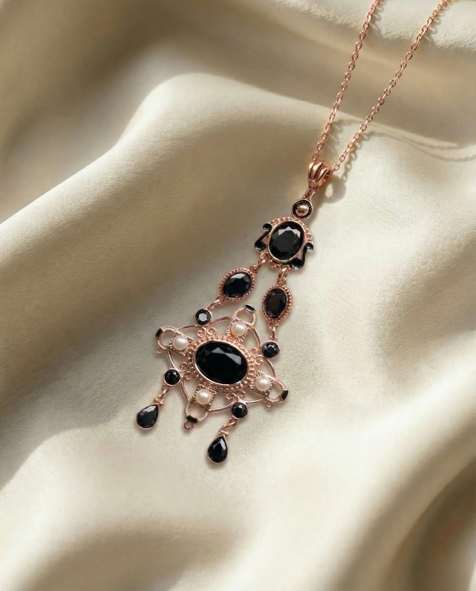 Collar Livia, Colección Imperia · vista 1