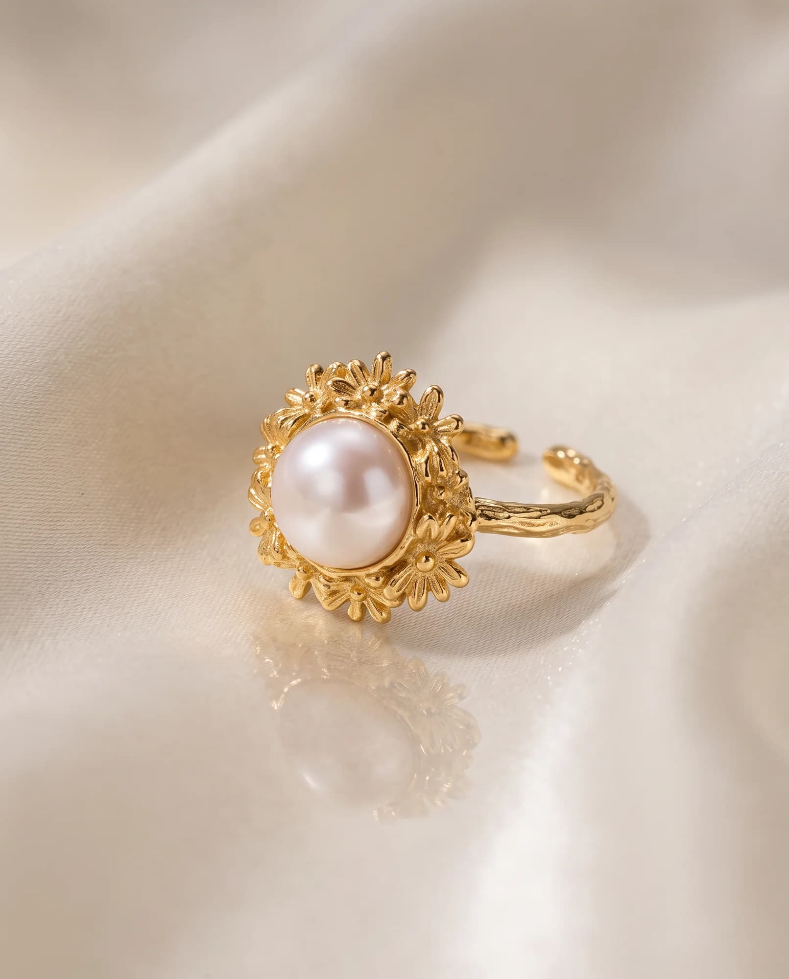 Anillo Margarita Mini, Oro amarillo